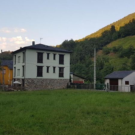 Casa Muniellos Cangas De Narcea Εξωτερικό φωτογραφία